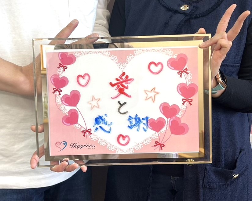 率直にとても嬉しいです！ 来年の春には新婚生活がスタートします💕 お似合いのお二人がご成婚手続きにご来店されました(*^^)v