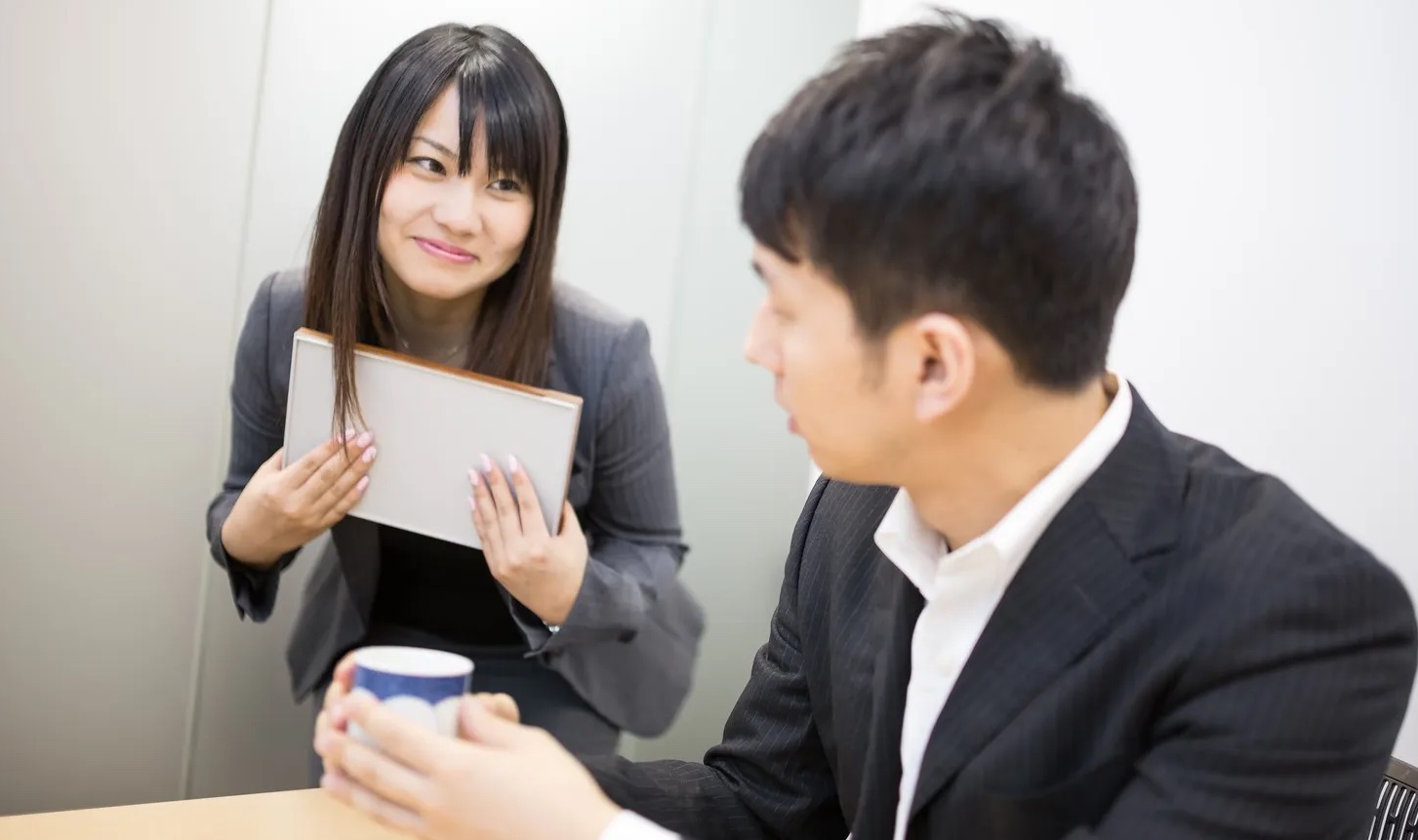 脈ありサインはこんな仕草に現れる♡